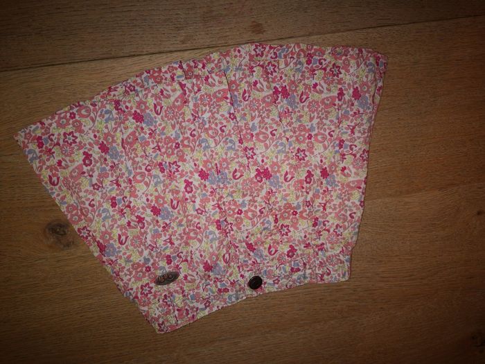 Jupe fleurie 24 mois kirchoun