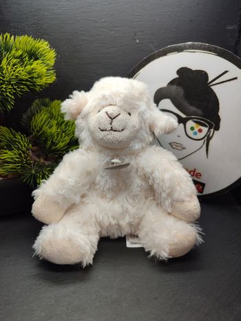 peluche doudou et compagnie mouton agneau 2568 assis blanc beige crème fourrure poils 