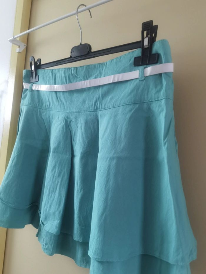 Jupe turquoise et ceinture blanche - photo numéro 8