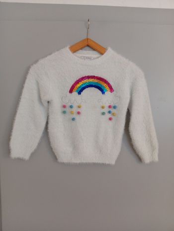 Pull blanc arc-en-ciel 7ans 
