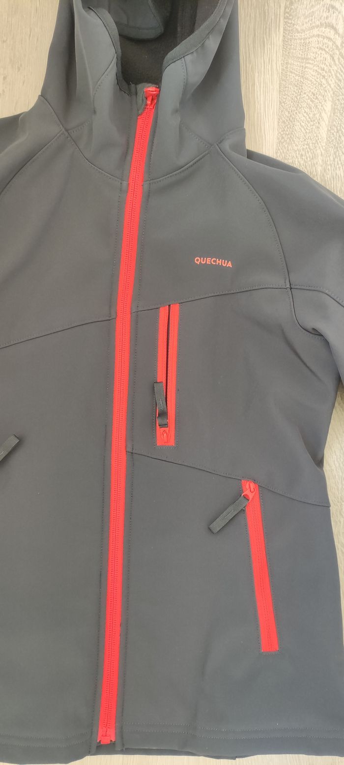 veste imperméable noire quechua 7-8 ans - photo numéro 2