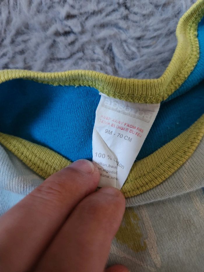 Lot de 2 bodie manches courte 9 mois - photo numéro 2