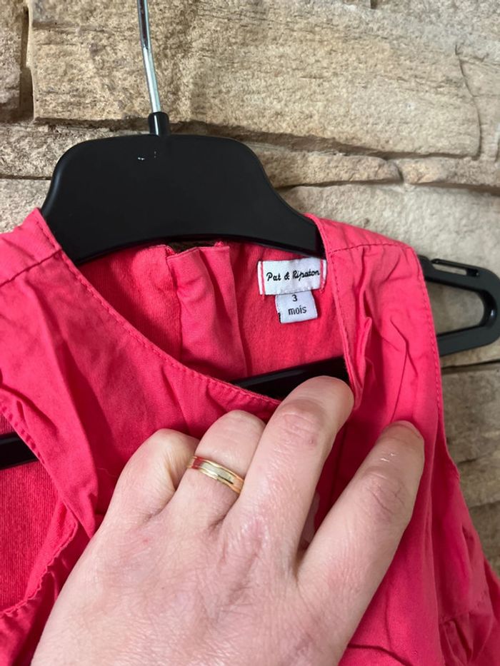 Jolie robe 3 mois comme neuve - photo numéro 3
