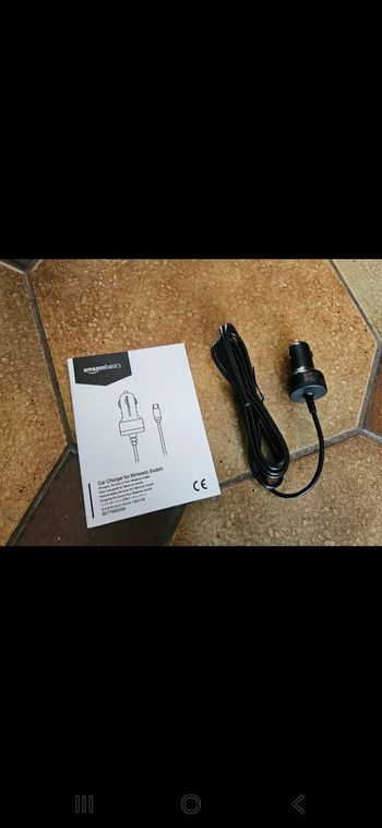 Accessoire switch chargeur de voiture