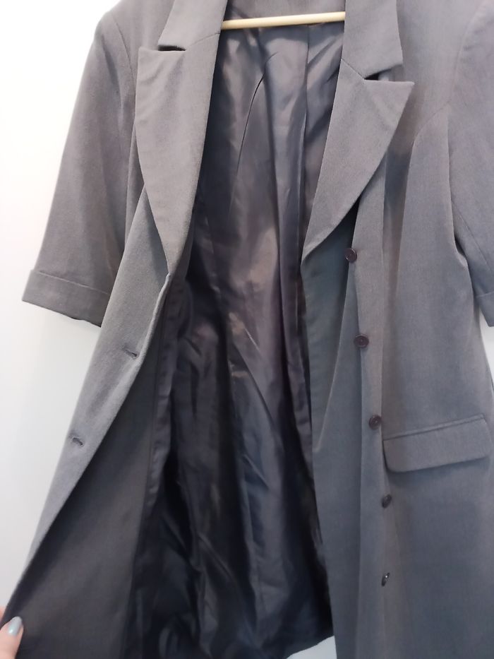 Très jolie robe blazer - photo numéro 2