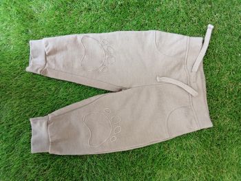 pantalon avec pattes