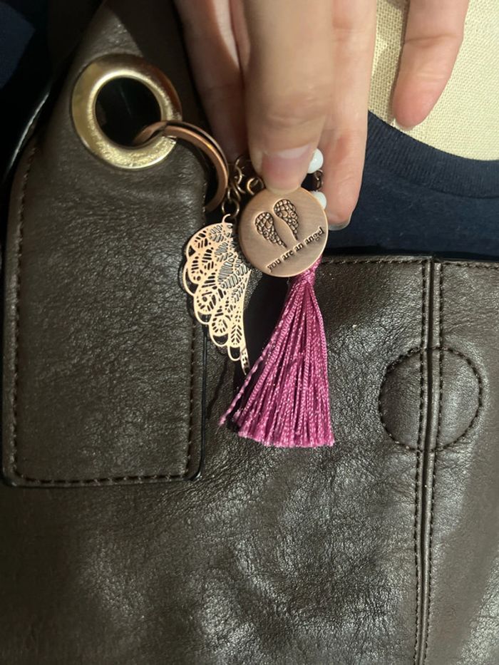 Sac avec pochette intérieur plus porte monnaie . - photo numéro 3