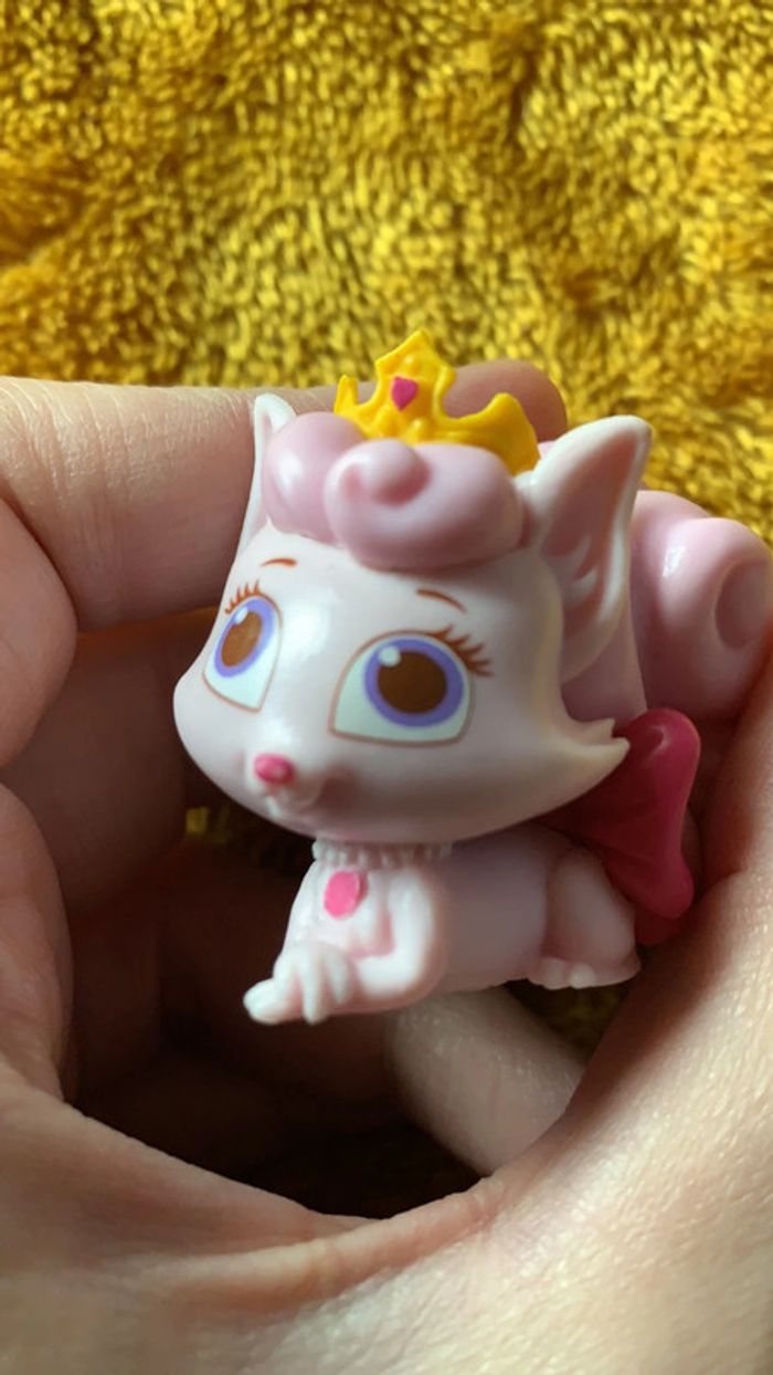Figurine animal de compagnie des princesse Disney