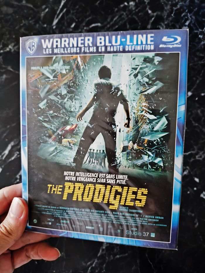 The Prodigies (neuf) en Blu-ray - photo numéro 3