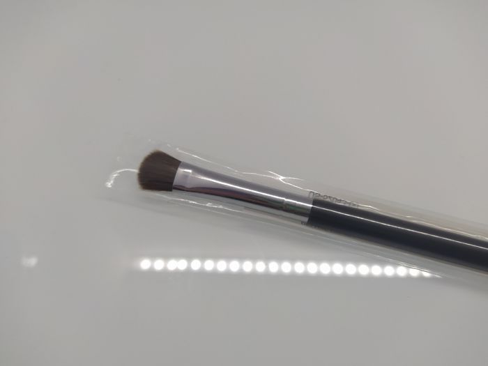 Pinceau Luxe Younique - photo numéro 4