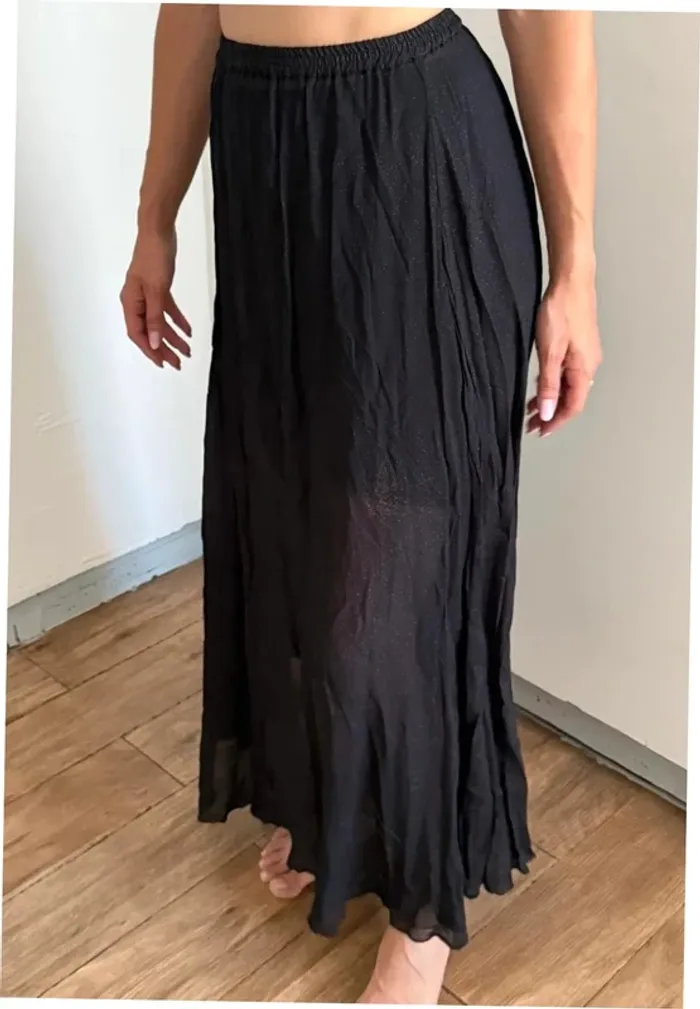 Jupe longue noire transparente à paillettes dorées – Jeanne Vouland – Taille 36