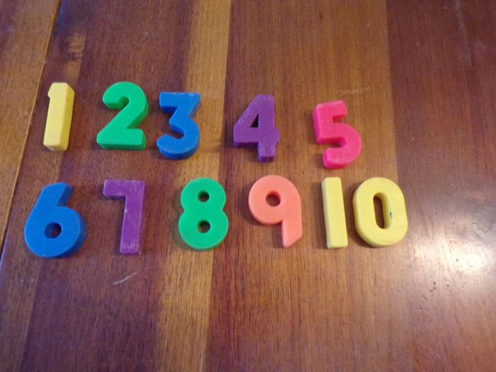 Ancien jouet Fisher Price Toys School Days Desk école Lettres Chiffres 1972 - photo numéro 5