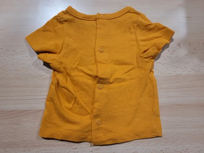 4 hauts t-shirts - photo numéro 6