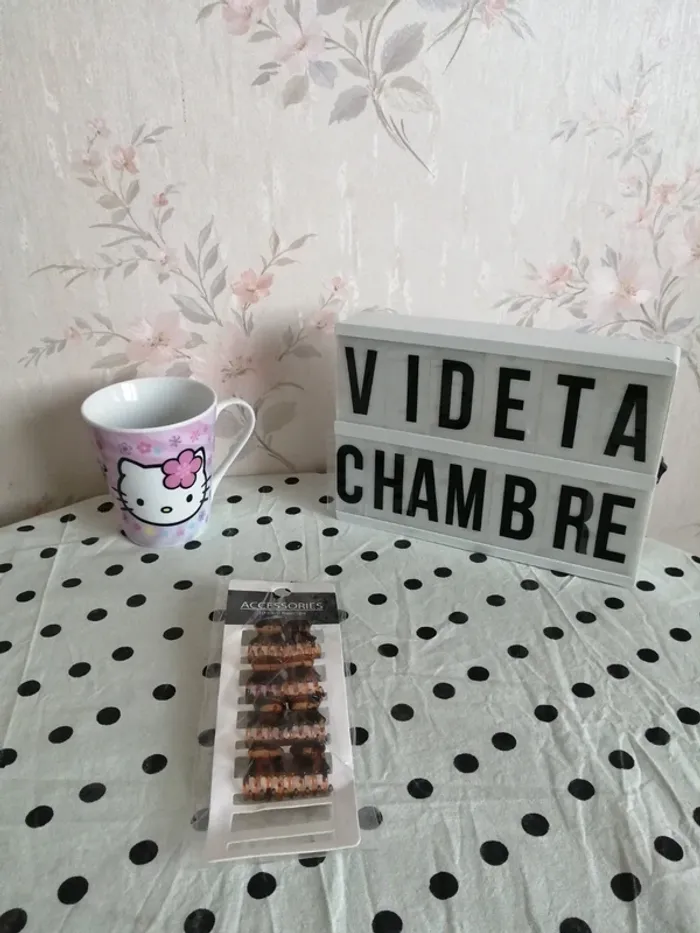 Lot de 8 petites pinces marbrés noires et marrons / accessoires