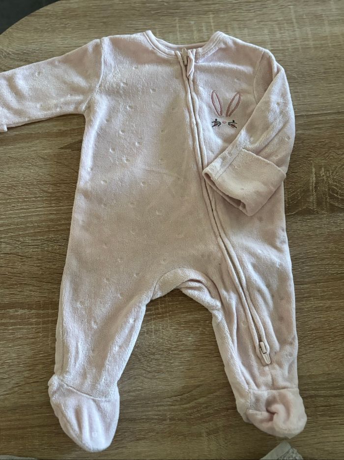 Lot pyjama bébé 1 mois - photo numéro 3