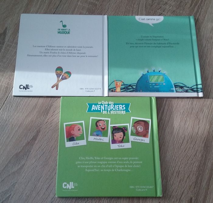 3 livres Hachette Jeunesse - photo numéro 3