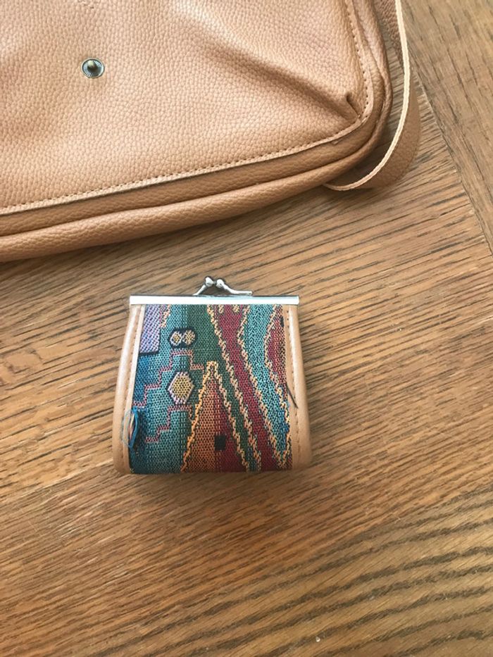 Sac à main et porte monnaie - photo numéro 6