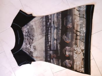 robe noire imprimée Taille 3 Neuve