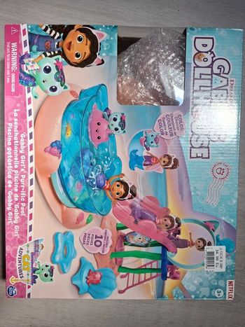 Piscine gabby's Dollhouse