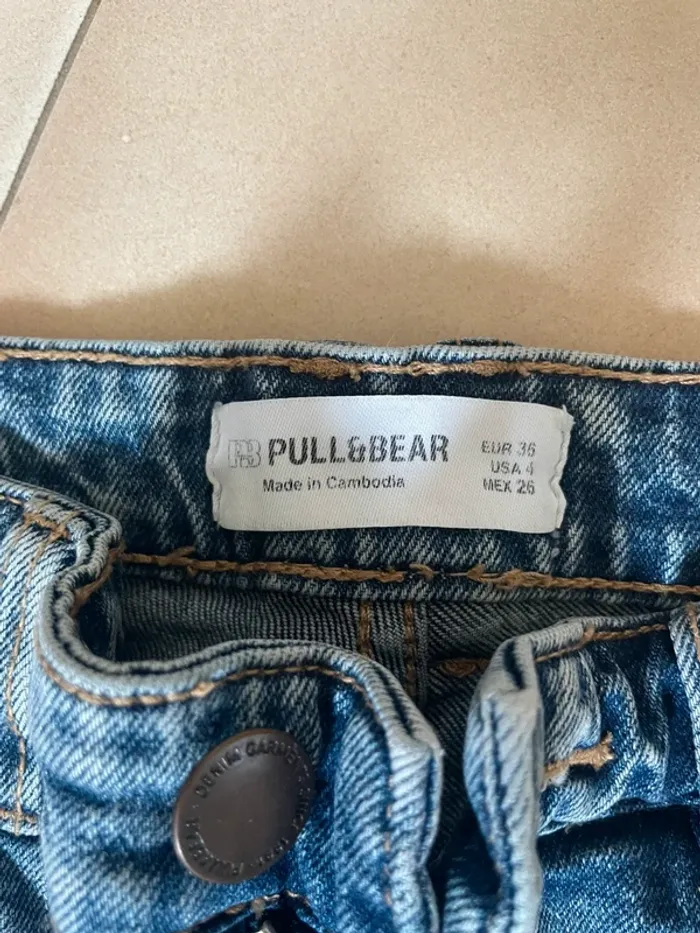 Jean Pull&Bear taille 36 - photo numéro 3