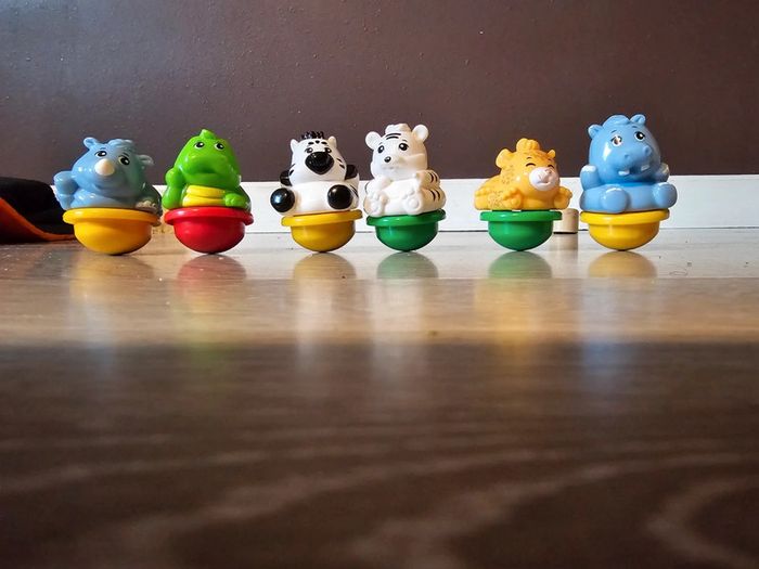 Lot 6 figurines culbuto