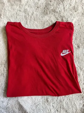 T-shirt Nike