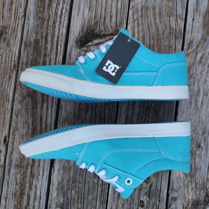 Baskets femmes élégantes rétro toile skate DC Shoes Bristol canvas bleu ciel taille 36 - photo numéro 4