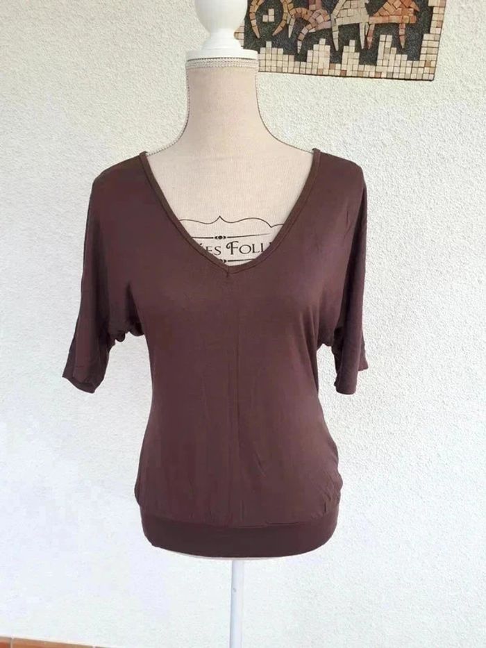 7 € Top marron Version Sud