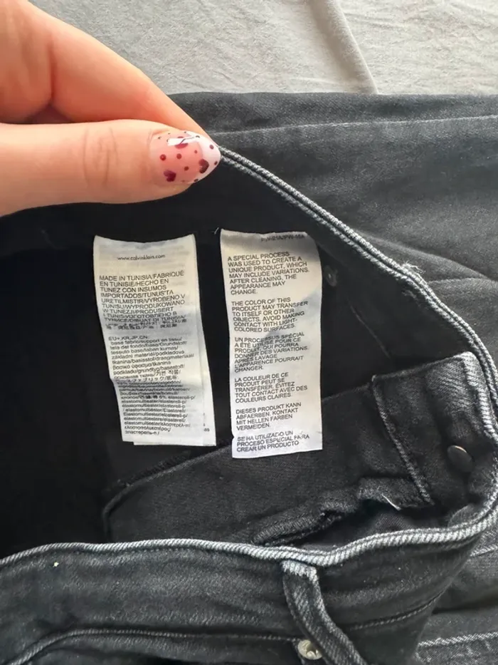 Calvin Klein Jeans Noir High Rise Super Skinny fendu au dessus des chevilles W31 L32 - photo numéro 4