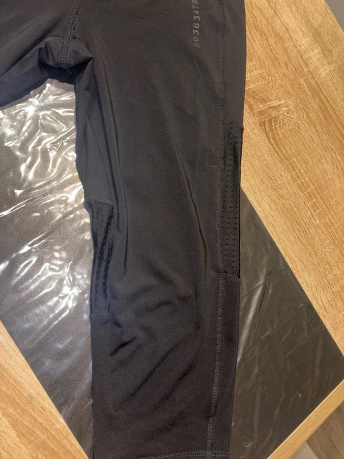 Short de sport - photo numéro 3