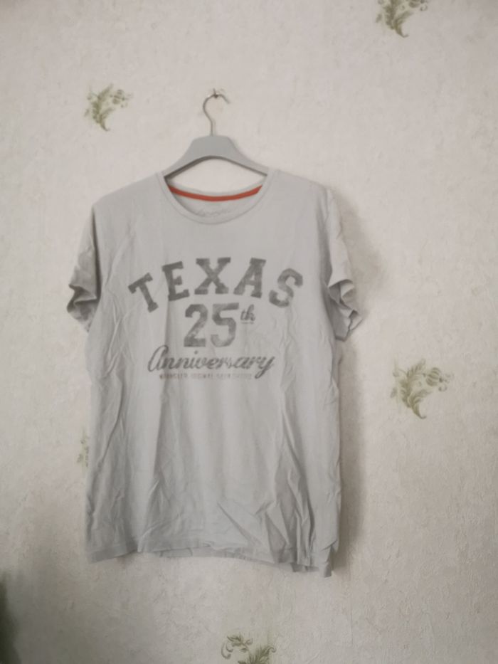 Tee-Shirt