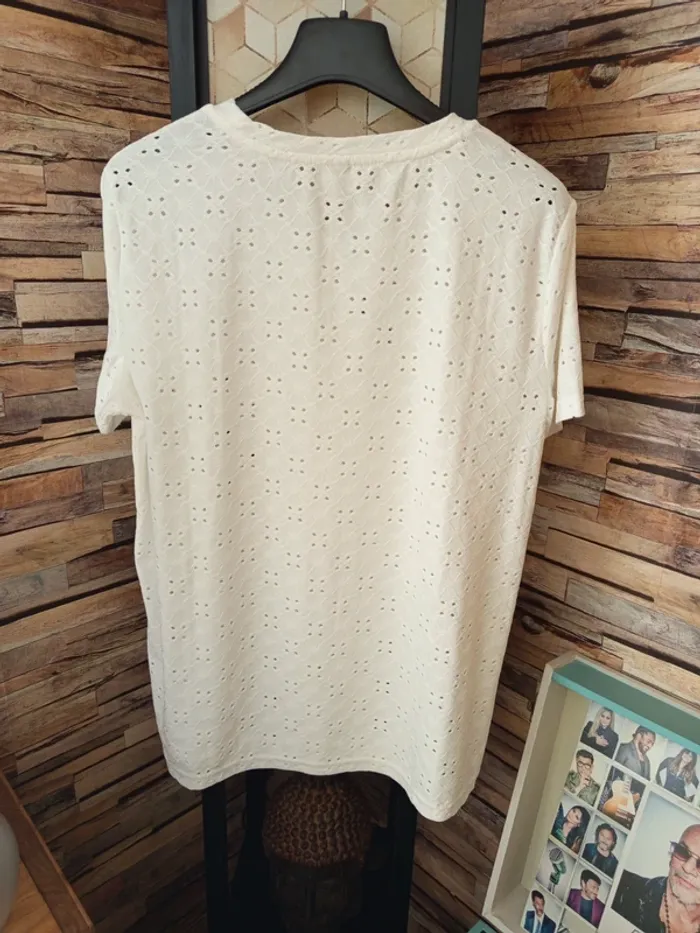 Tshirt blanc style broderie anglaise t40 - photo numéro 4