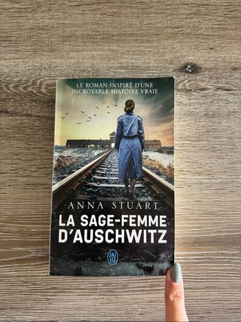 Livre la sage femme d’ Auschwitz
