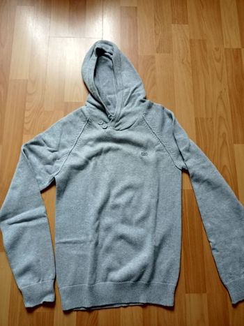 Pull a capuche