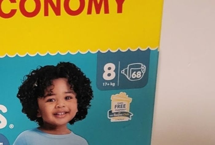 Couches pampers taille 8 - photo numéro 2