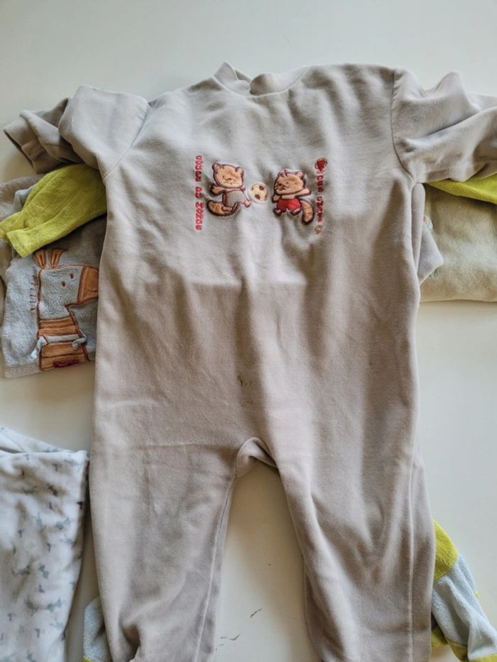 Lot 5 pyjamas - 18 mois - photo numéro 5