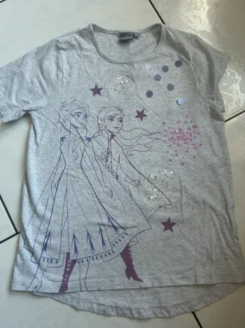TEE shirt reine des neiges 2  Frozen Disney