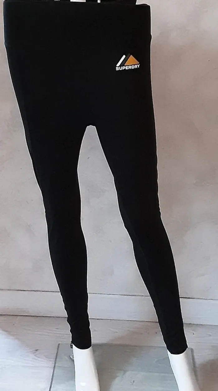 legging Superdry noir taille M
