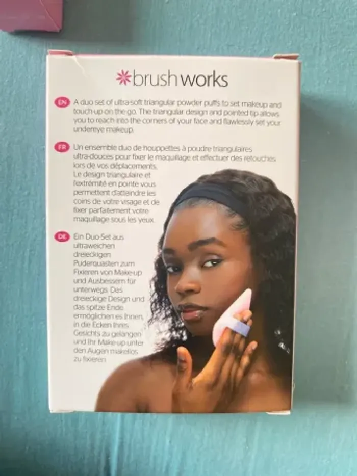 Brushworks bandeau pince brosse houppettes - photo numéro 4