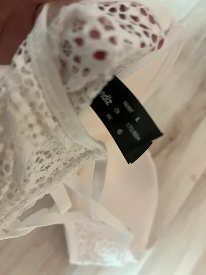 soutien gorge bandeau blanc dentelle broderie undiz - photo numéro 3