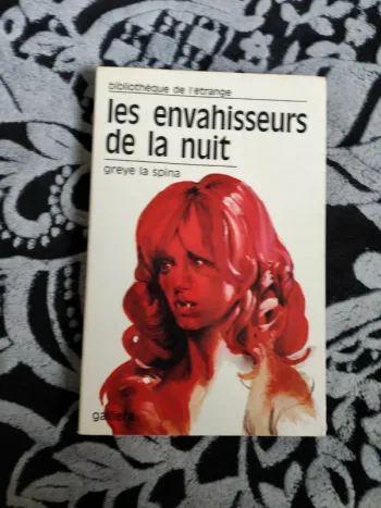 Les envahisseurs de la nuit, Greye la Spina, Bibliothèque de l'étrange