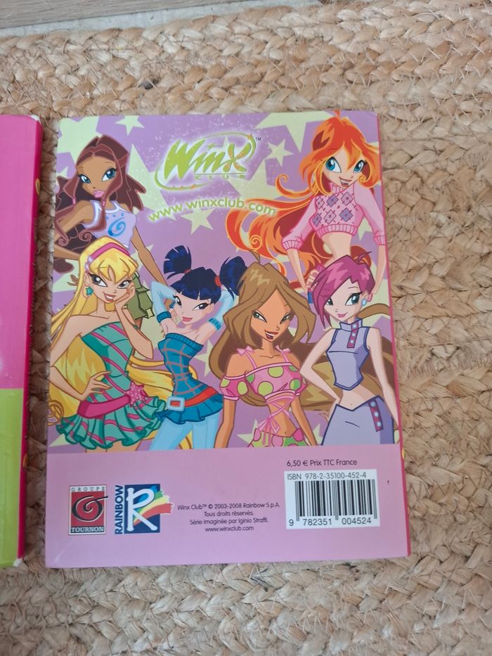 Lot de 2 DVD et 2 livres Winx club - photo numéro 5