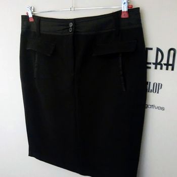 Jupe noire mi longue droite chic forme crayon taille satin 44