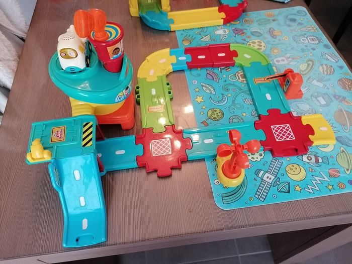 Tut tut et son hélicoptère a partir de 3ans - photo numéro 2
