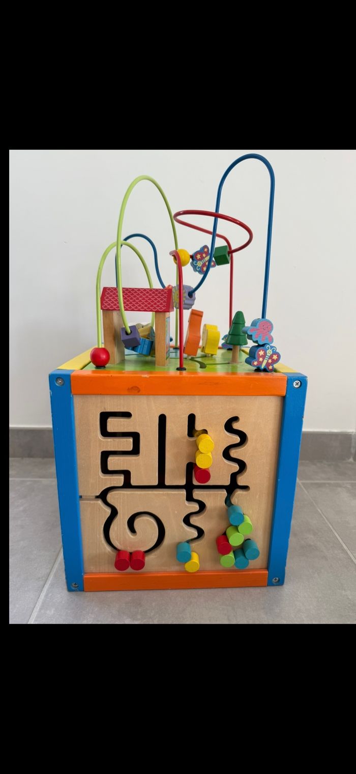 Gros cube activité en bois - photo numéro 4