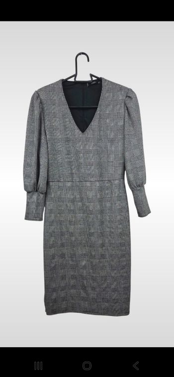 Robe vintage Mango taille M grise a carreaux en très bon état