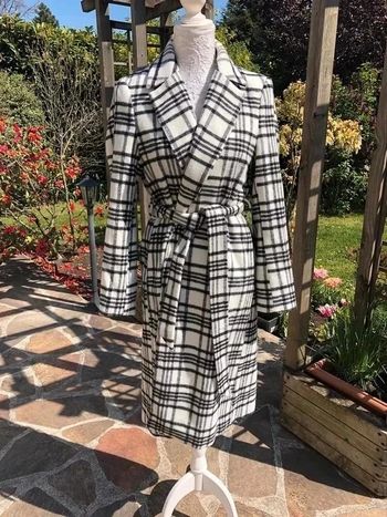 Manteau H&M neuf noir et blanc à rayures