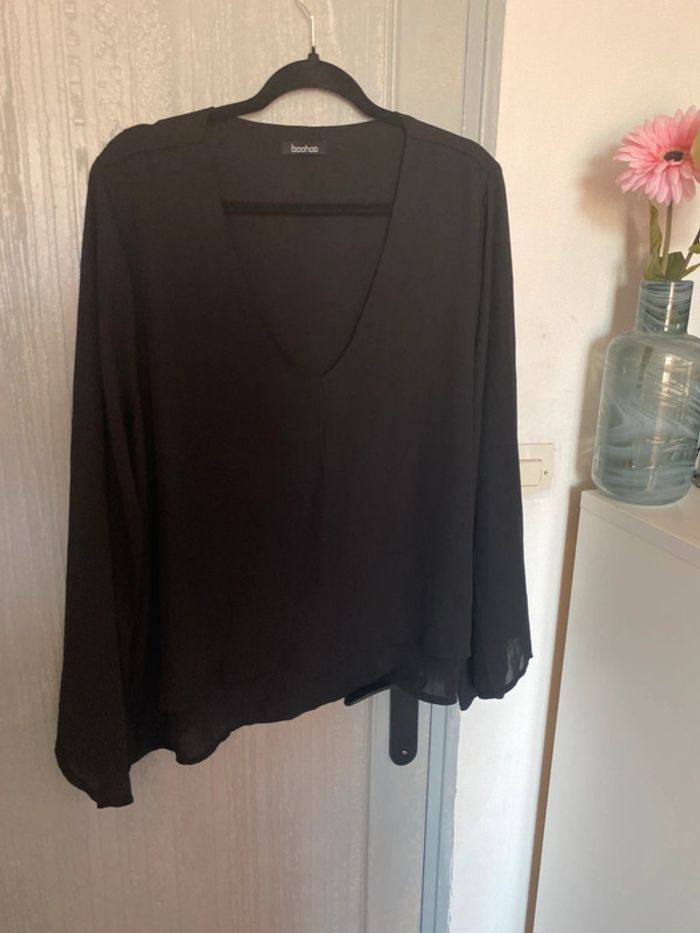 Blouse noir fin