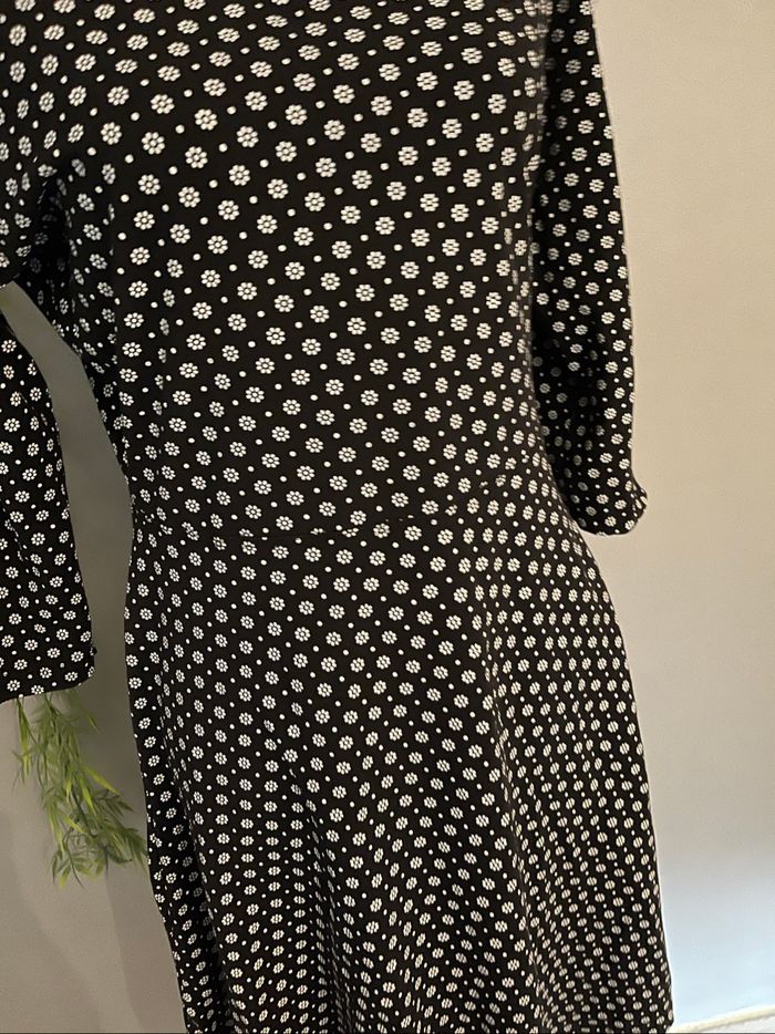 Robe 3/4 Bon prix collection 40/42 - photo numéro 2
