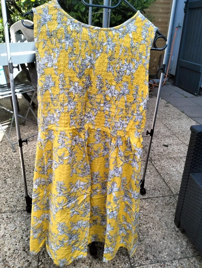 Robe courte - photo numéro 2